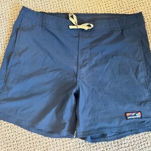 Patagonia’s Men’s Baggies